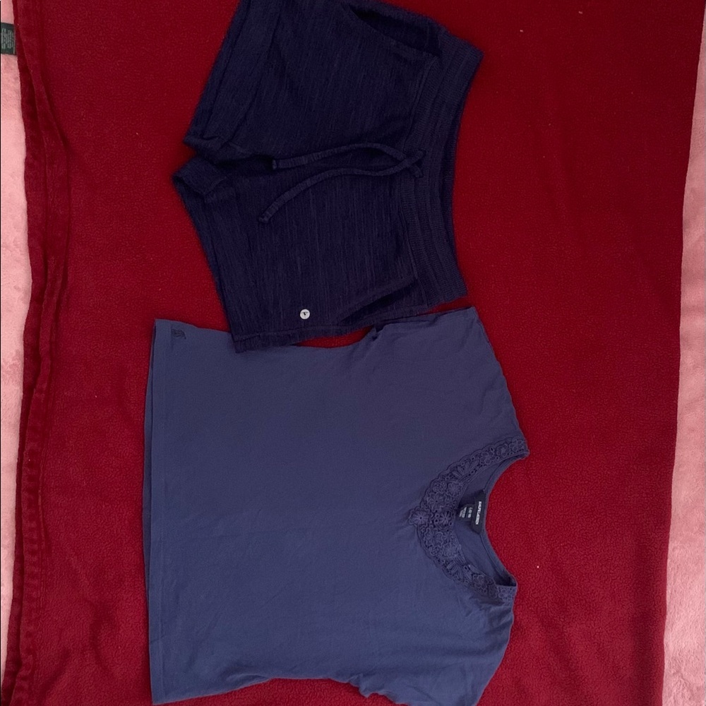 🎈Back to school deal/Shirt and short/price of one